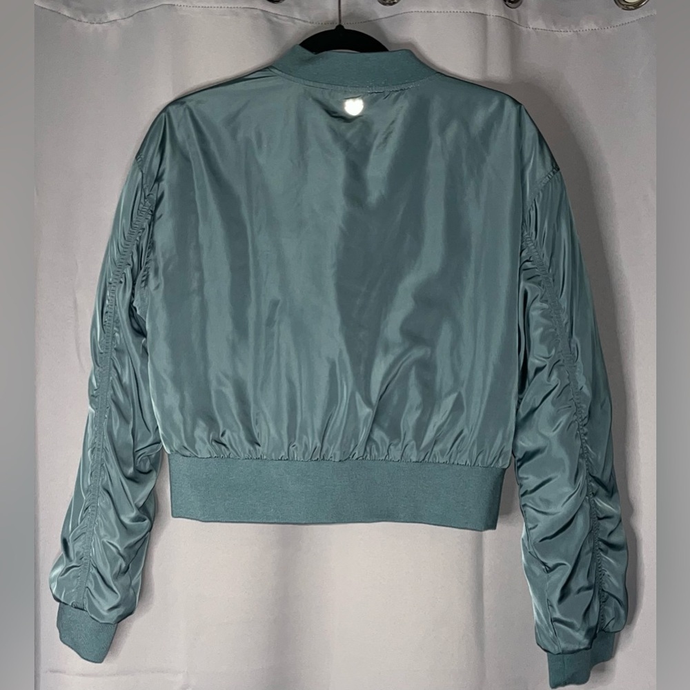 Forever 21 Juniors Large Olive Green Bomber Jacket - Picture 2 of 5
